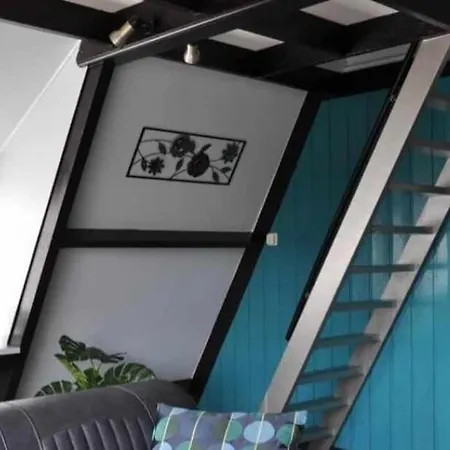 Edice Met Zwembad En Restaurant In - Honden Toegelaten Сasa de vacaciones