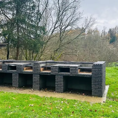 Vakantiehuis Edice Met Zwembad En Restaurant In - Honden Toegelaten Durbuy